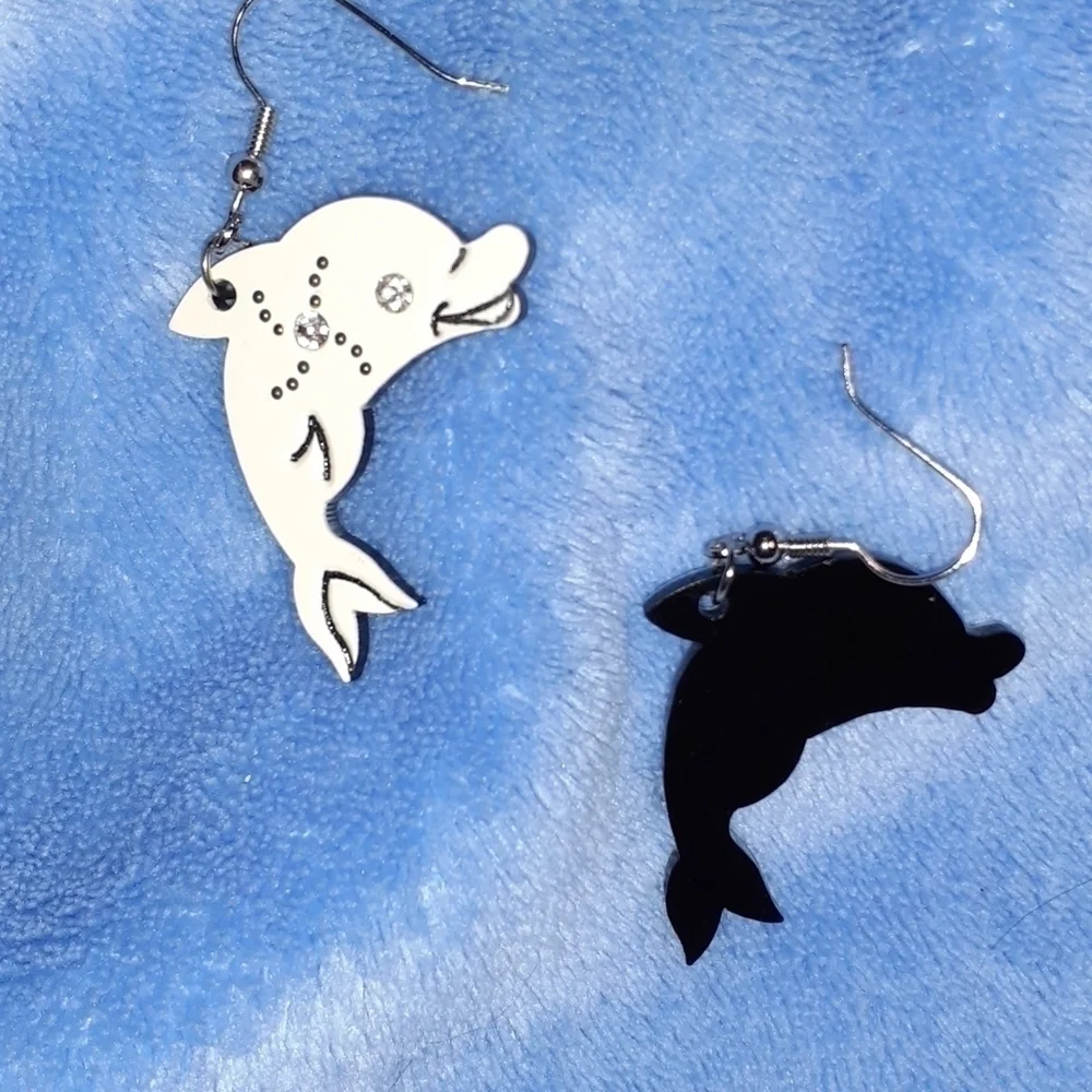 2 DOLPHINS for Your LITTLE DARLING!